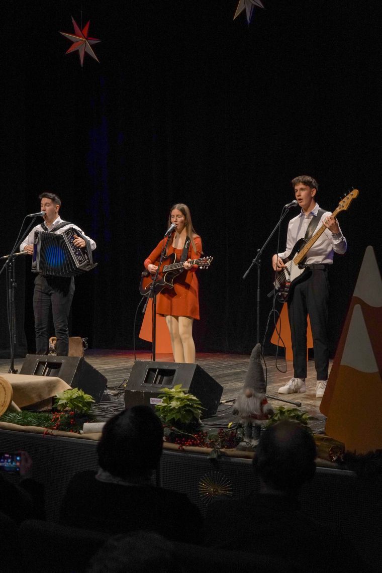 19-novoletni-festival-narodnozabavne-glasbe