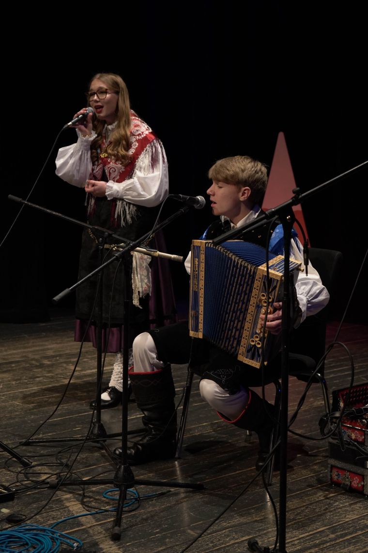 19-novoletni-festival-narodnozabavne-glasbe