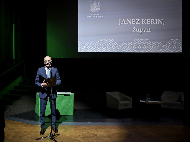sprejem, mo-krsko