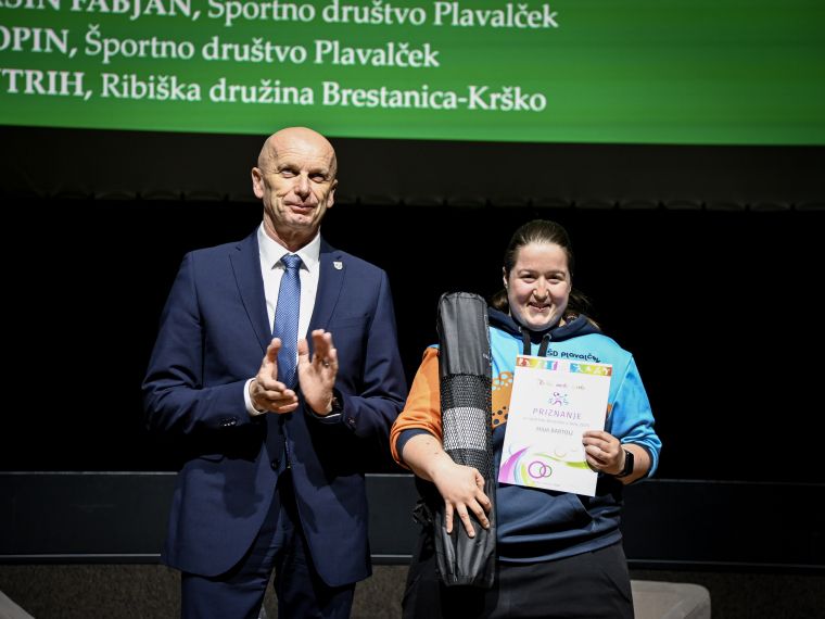sprejem, mo-krsko