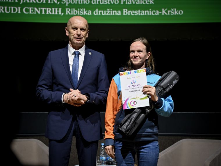 sprejem, mo-krsko