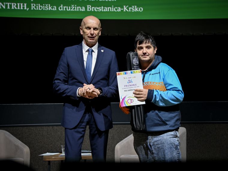 sprejem, mo-krsko