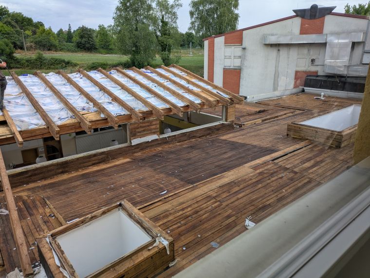 gradnja, napredek, os-smihel