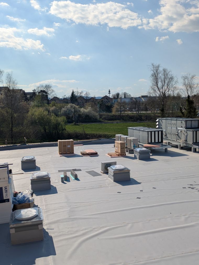 gradnja, napredek, os-smihel