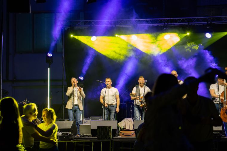 velika-dolenjska-veselica-za-loro