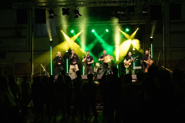 velika-dolenjska-veselica-za-loro