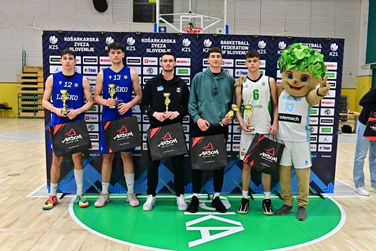 Najboljka peterka zakljucnega turnirja