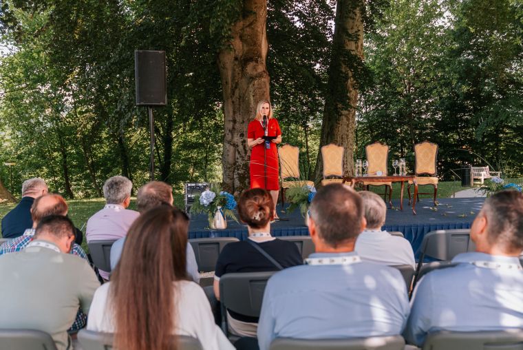 mislim-modro-x-buticni-festival-modre-frankinje-2026