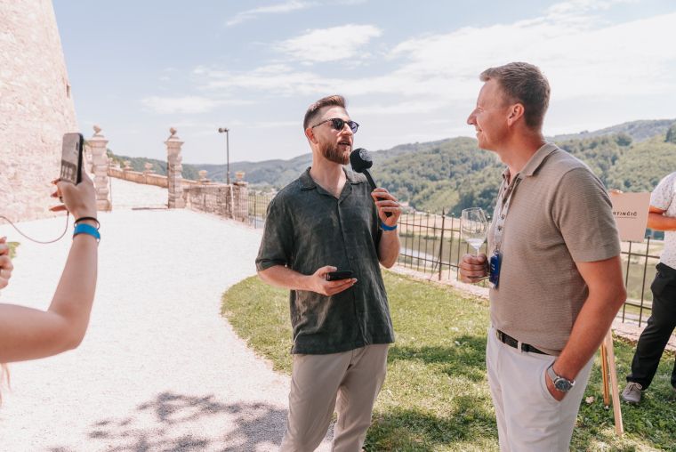 mislim-modro-x-buticni-festival-modre-frankinje-2026