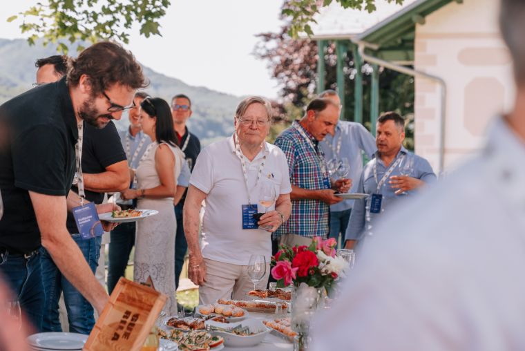 mislim-modro-x-buticni-festival-modre-frankinje-2026