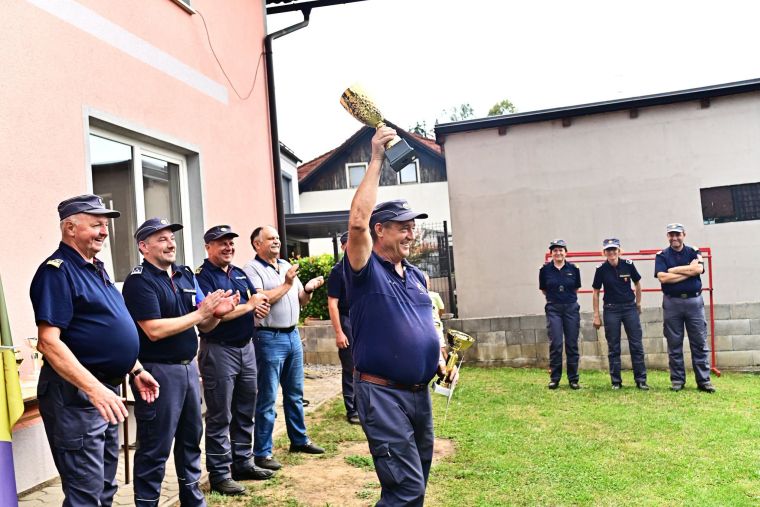 Tekmovanje za pokal obcine Mirna Pec