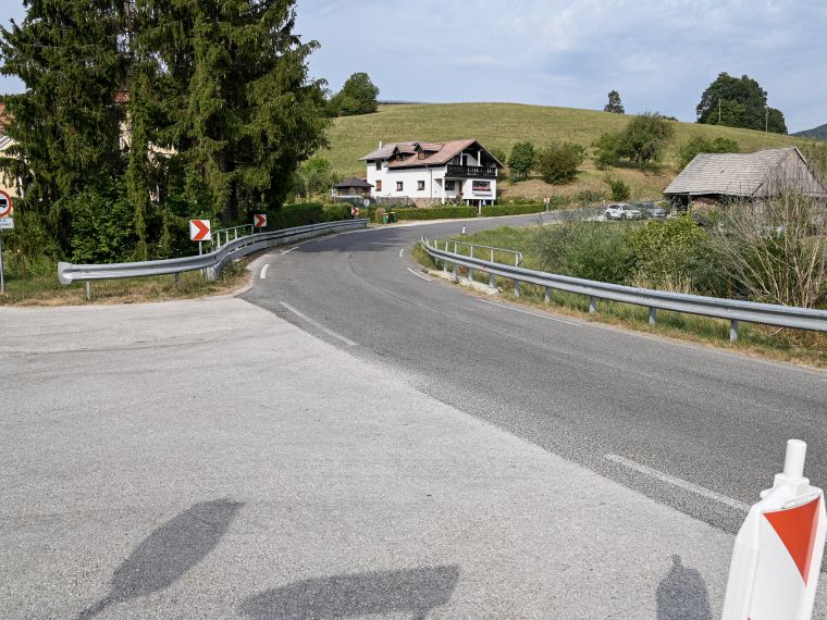 v-krskem-zaceli-prenovo-ceste-podsreda-brestanica