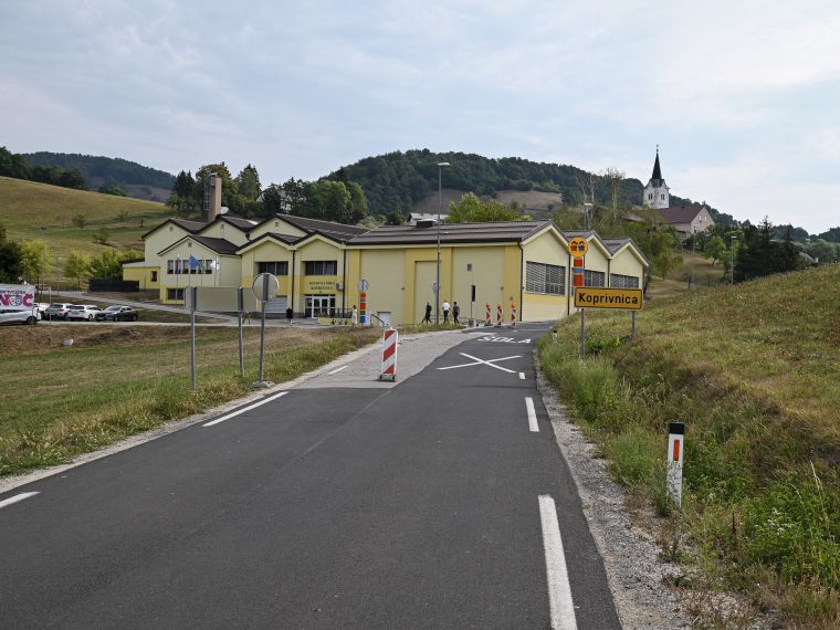 v-krskem-zaceli-prenovo-ceste-podsreda-brestanica