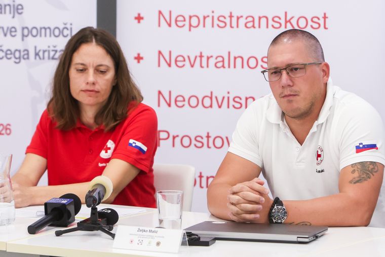 rdeci-kriz-slovenije