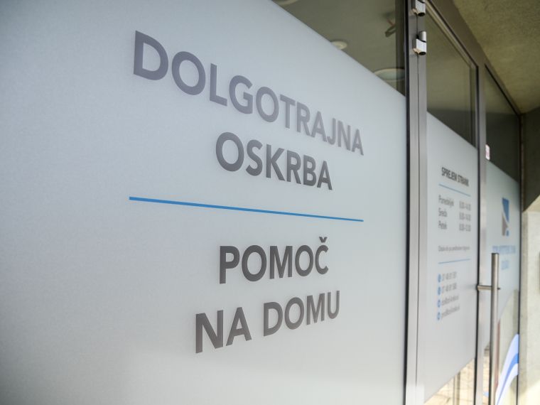 v-podmornici-uredili-prostore-za-pomoc-starejsim-na-domu