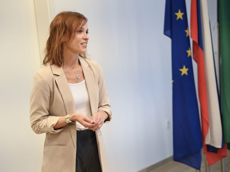 v-podmornici-uredili-prostore-za-pomoc-starejsim-na-domu