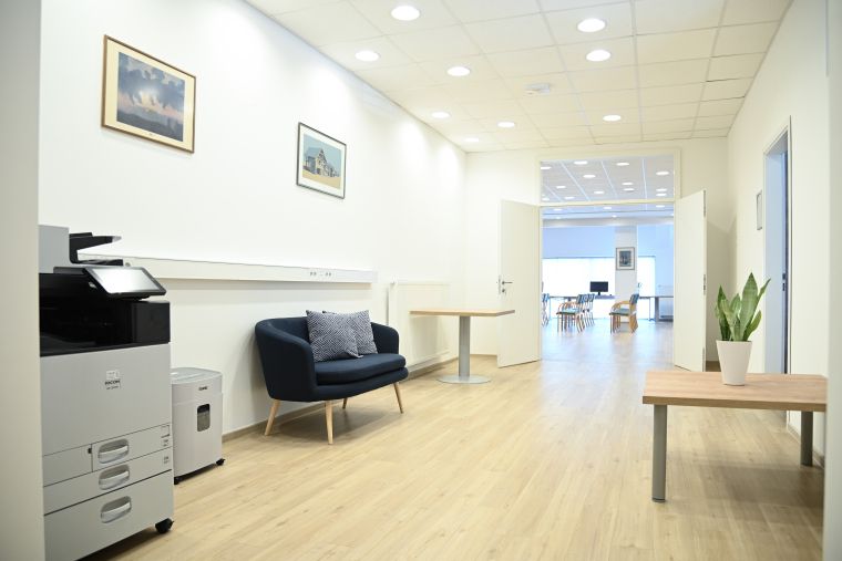 v-podmornici-uredili-prostore-za-pomoc-starejsim-na-domu