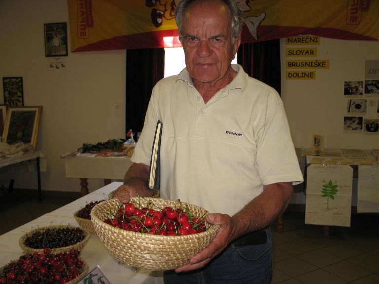 img_0939_000.jpg