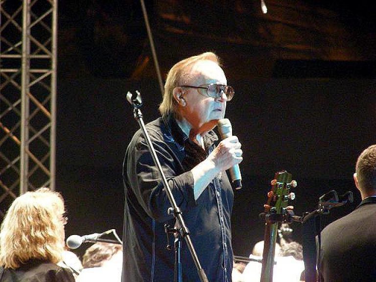 Arsen Dedić