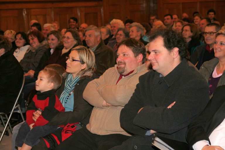 bizeljski___upnik_lado_lleskovar_in_predstavnik___kofijske_karitas_celje.jpg