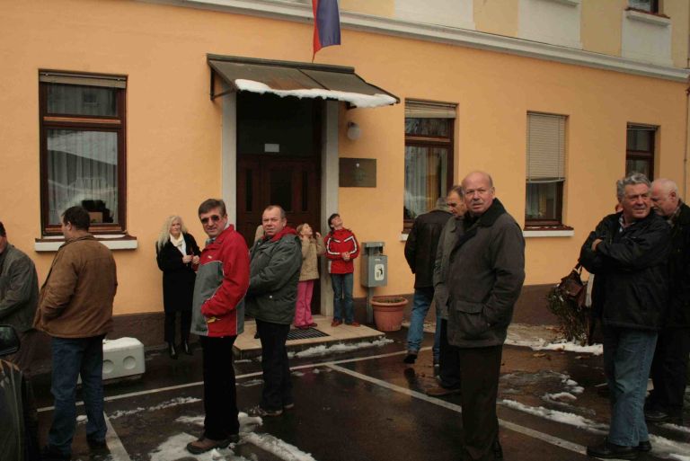 pred_solo_so_cakali_na_otvoritev_razstave.jpg