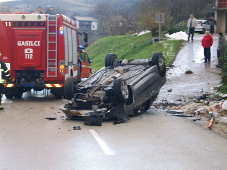 prometna_nesreca_stopice_003.jpg