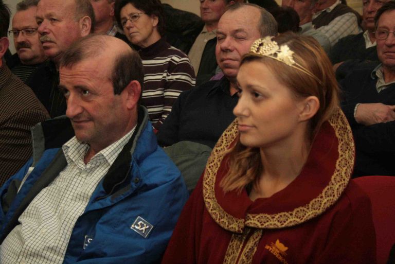 predsednik_zdvd_joze_zura_in_cvickova_princesa_vesna_komatar.jpg