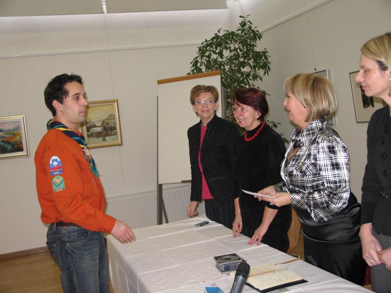 img_1679_000.jpg