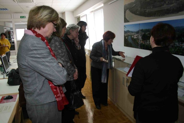 alenka_zuraj_je_ambasadorkam_prevajala.jpg
