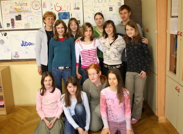 mladi_zgodovinarji.jpg