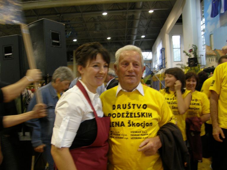 p6200167_000.jpg