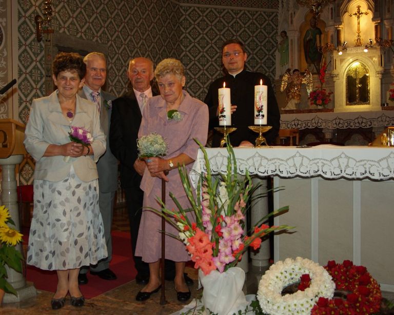 szlata_cerkevoltar.jpg