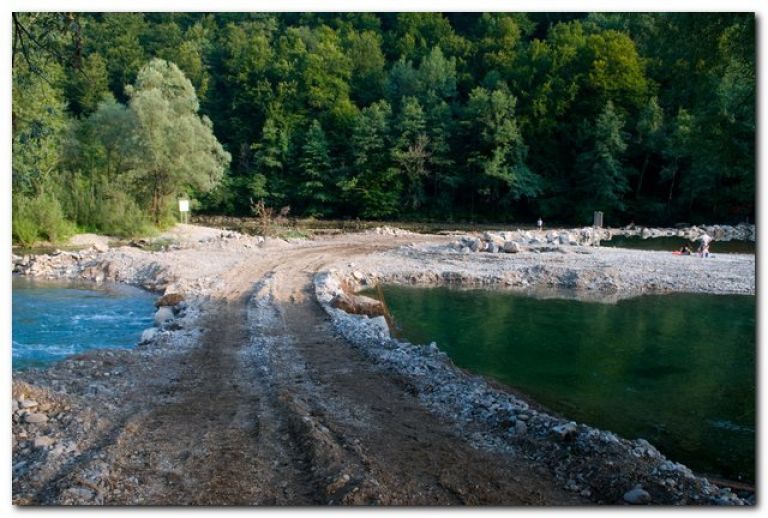 breg_gregor_berni_in_dekleti_coln_006.jpg