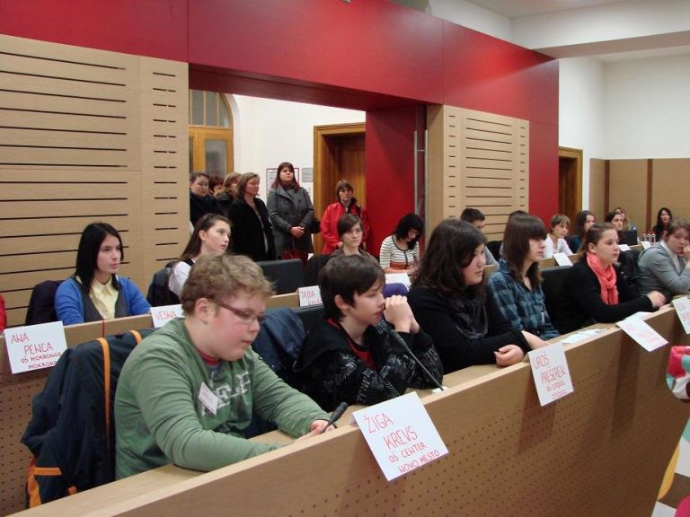 regijski_otroski_parlament_3.jpg