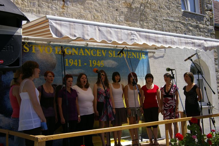 _igp4417_000.jpg