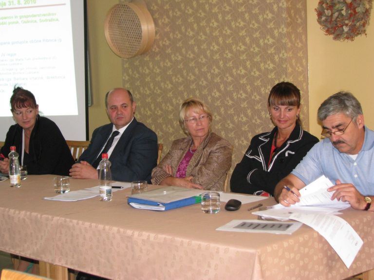 predsednica_uo_gzs_avg_2010.jpg