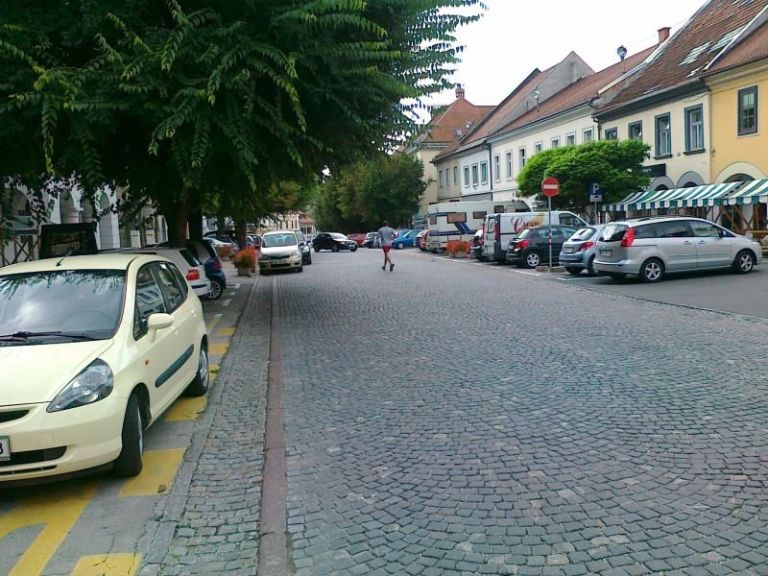 zares_11.jpg