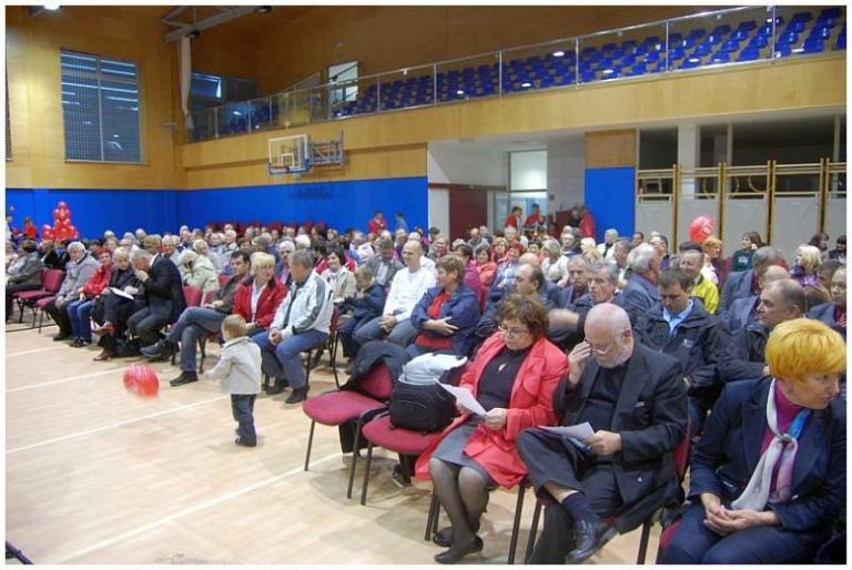 kostrevc_in_sd_v_sevnici_in_krmelju001.jpg