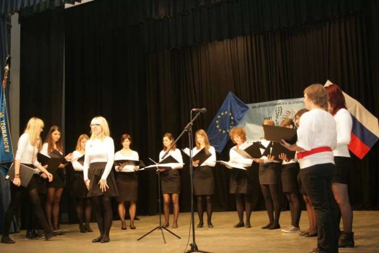 srecanje_zgnancev_obcine_sevnica001.jpg