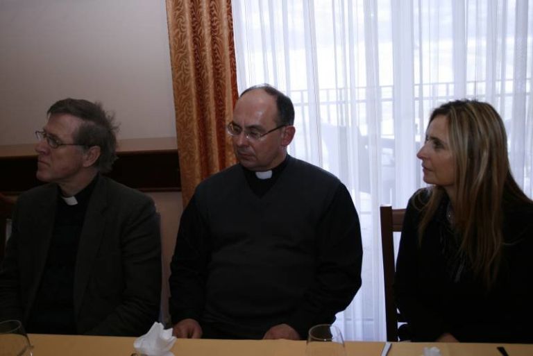 srecanje_duhovnikov_iz_sevniske_obcine_2011_001.jpg