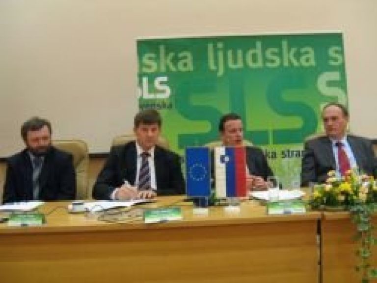 tiskovka_sls.jpg