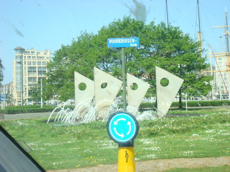 10_000.jpg