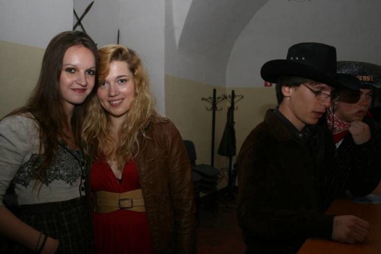 liquf_dobi_prvi_samostojni_cd002.jpg