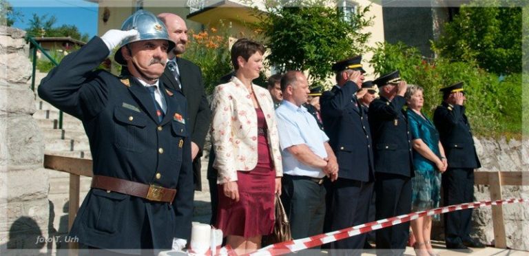 pgd_crnomelj_parada_2011_tomislav_urh_foto_10.jpg