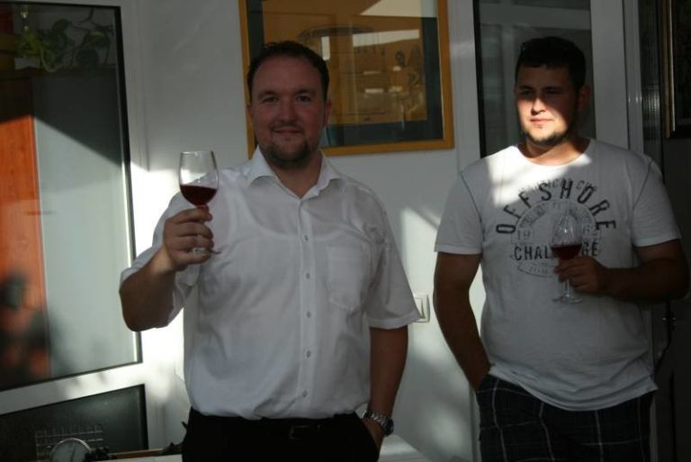 prva_odvetniska_pisarna_v_bostanju001.jpg