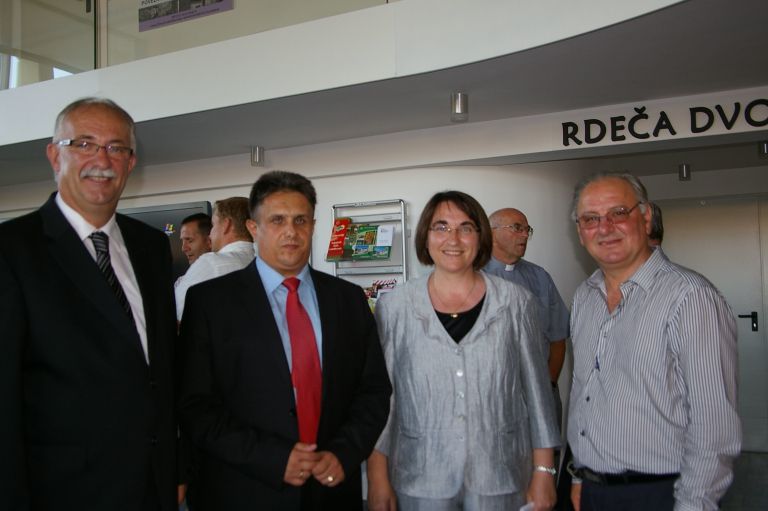 imgp9701_000.jpg
