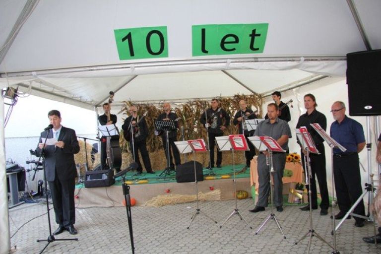 2011_09_28_9_1_000.jpg