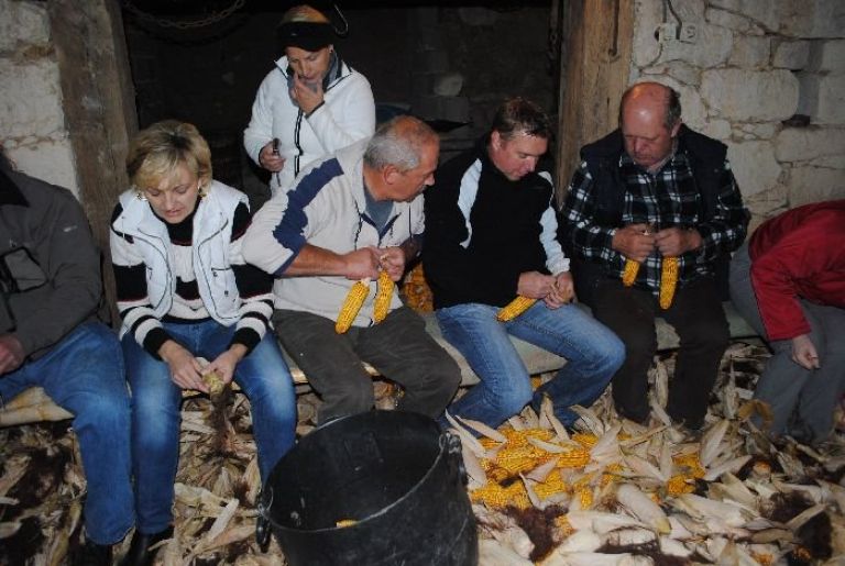 tradicionalno_lickanje_003.jpg