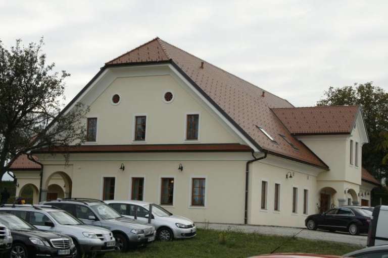 vinski_dvor_deu_malkovec001.jpg