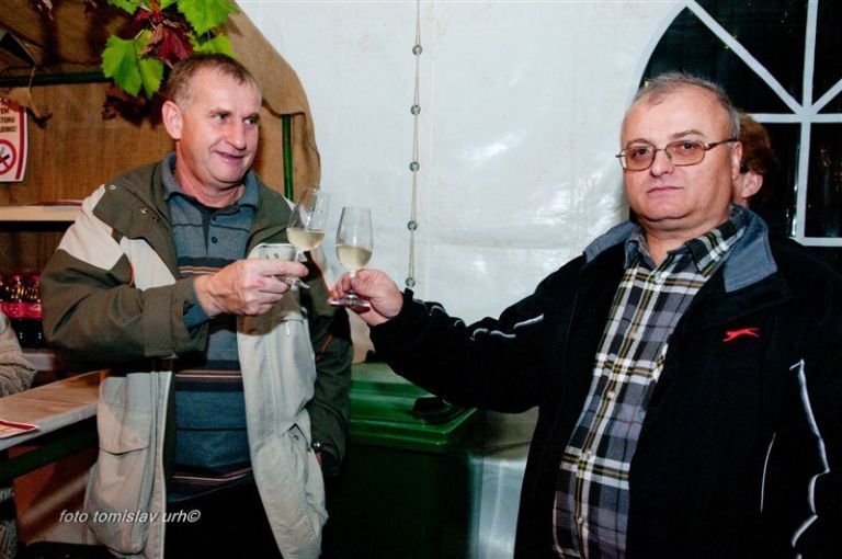 martinovanje_petek_2011_foto_t_urh__10.jpg